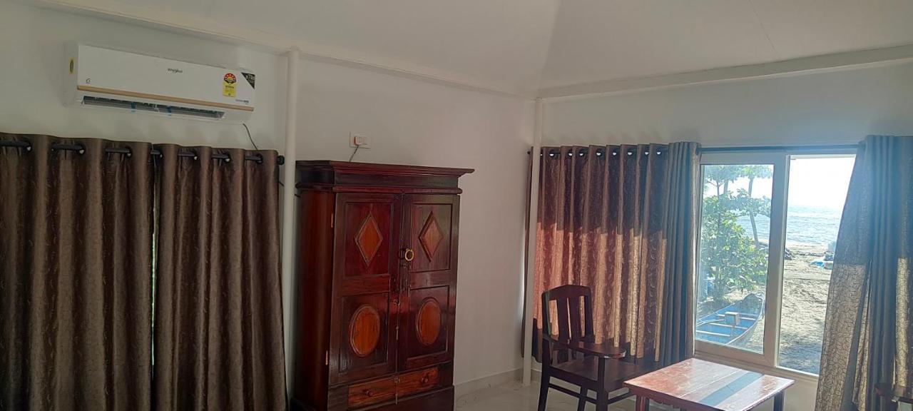 Marari Blue Whale Beach House Alappuzha Dış mekan fotoğraf