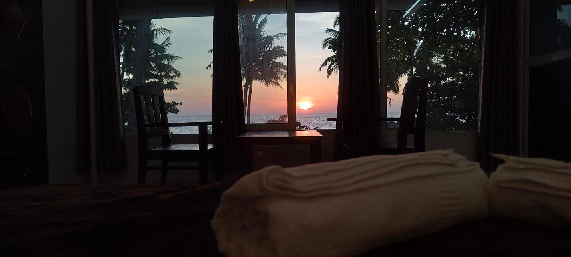 Marari Blue Whale Beach House Alappuzha Dış mekan fotoğraf